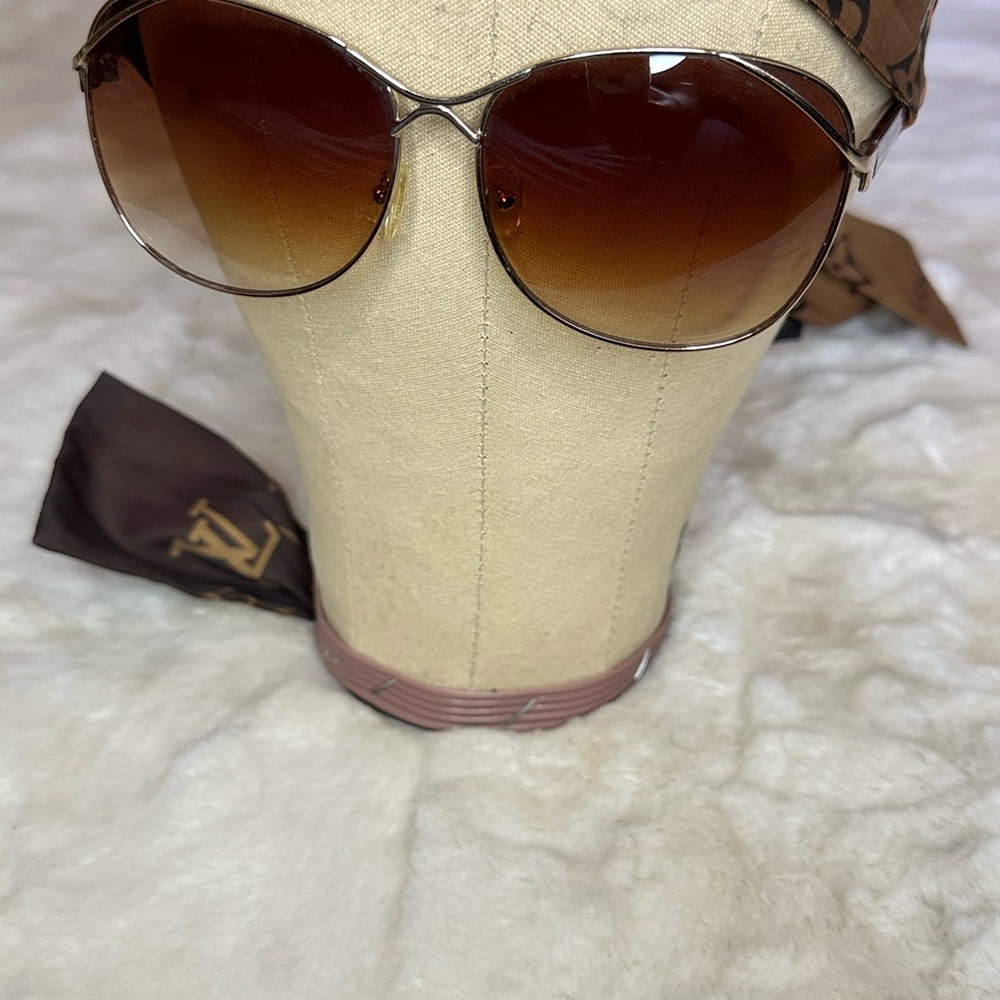 Stylish Brown Gradient Sunglasses